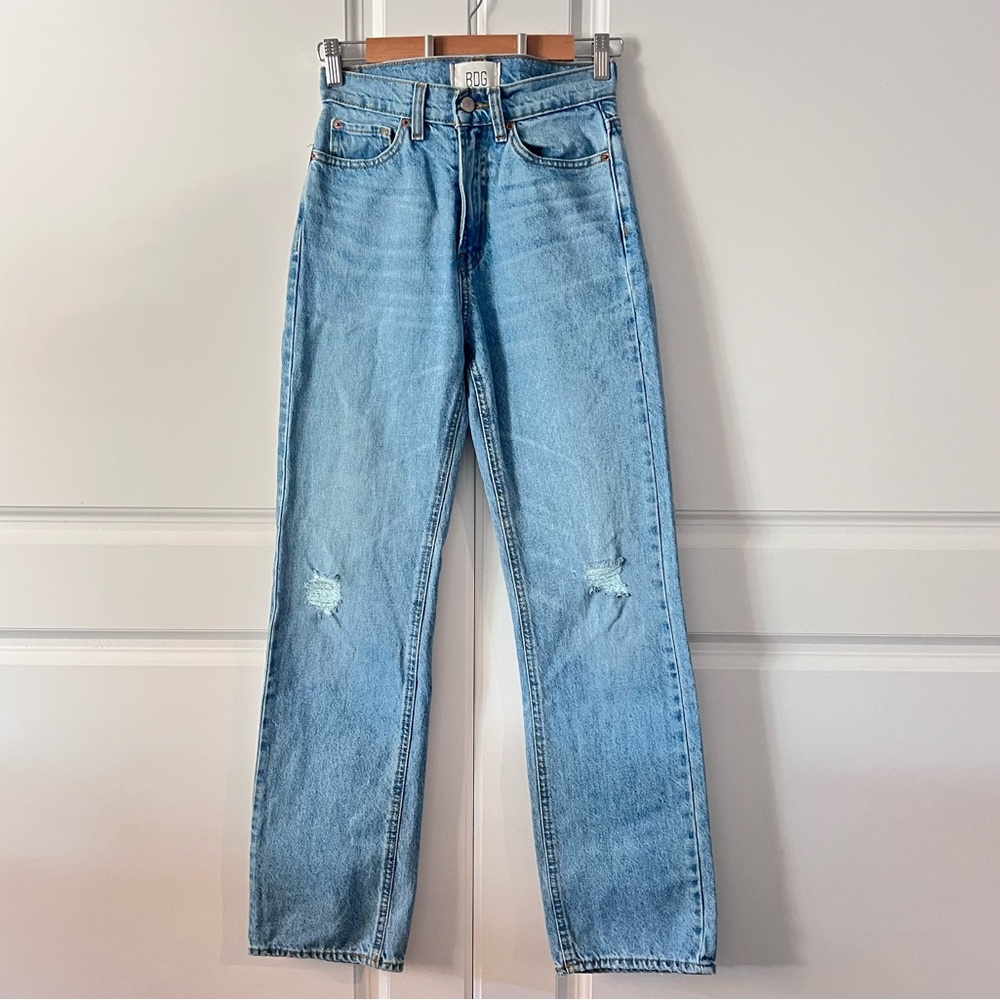 BDG Distressed Cowboy Jeans - Size 25